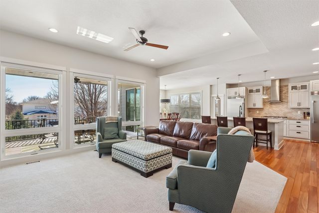 3101 162nd Street, Urbandale, IA 50323