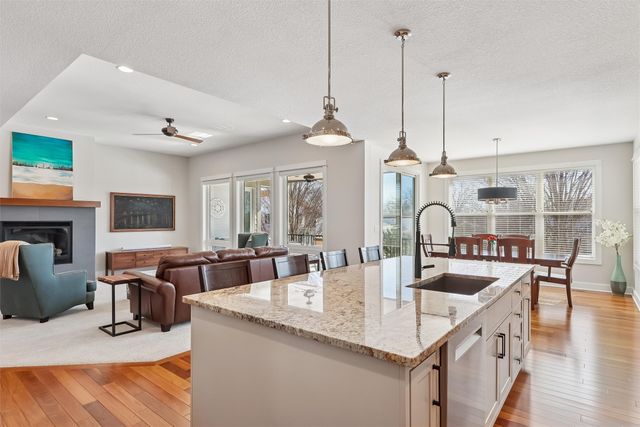 3101 162nd Street, Urbandale, IA 50323