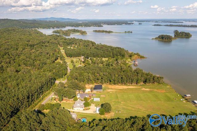 1620 County Road 136, Cedar Bluff, AL 35959