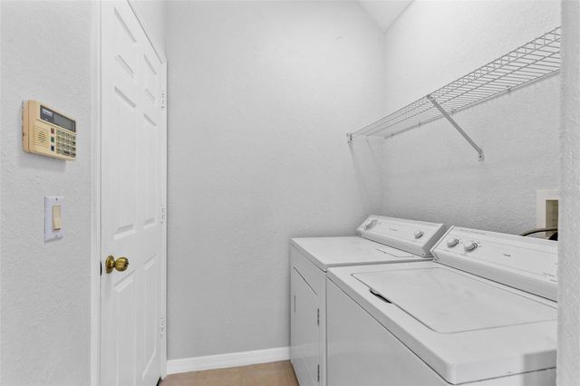 947 GLEN ABBEY CIRCLE, Winter Springs, FL 32708