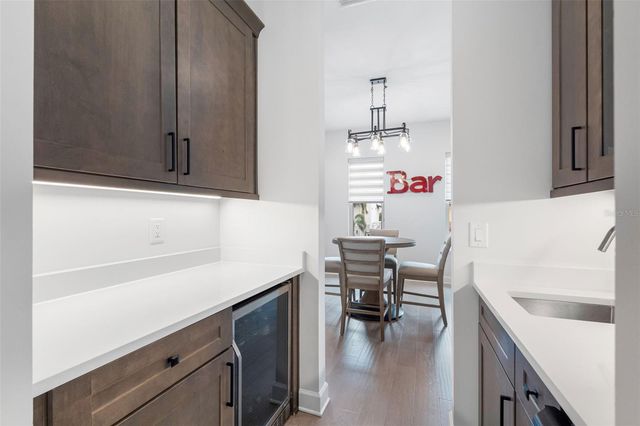 124 FOREST HILLS DRIVE, Redington Shores, FL 33708