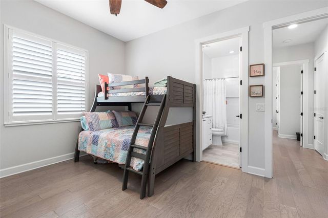 124 FOREST HILLS DRIVE, Redington Shores, FL 33708