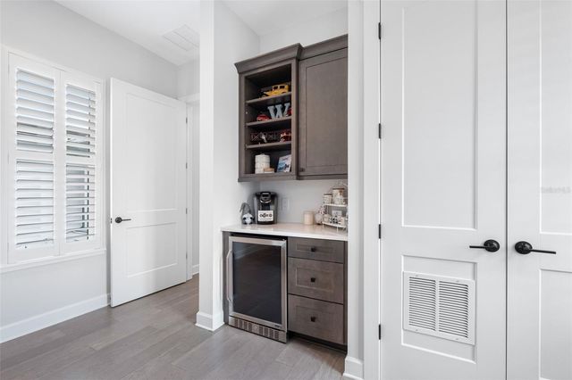 124 FOREST HILLS DRIVE, Redington Shores, FL 33708