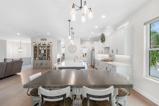 124 FOREST HILLS DRIVE, Redington Shores, FL 33708