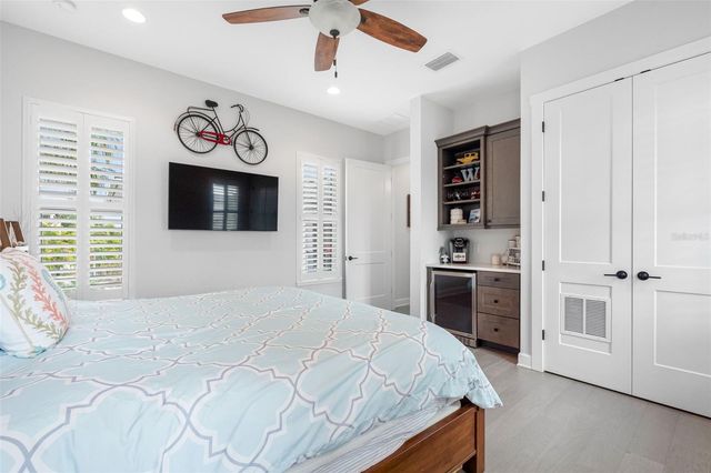 124 FOREST HILLS DRIVE, Redington Shores, FL 33708