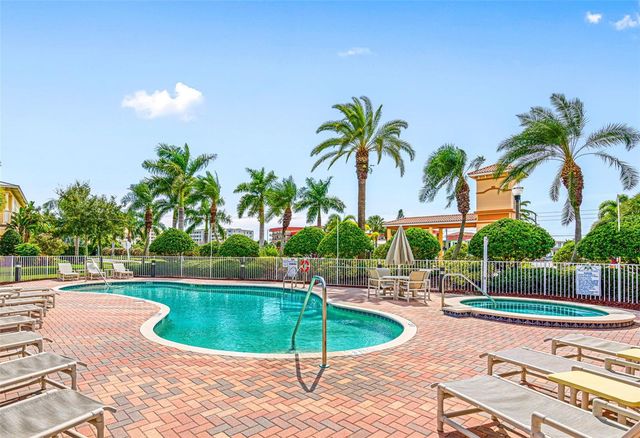 124 FOREST HILLS DRIVE, Redington Shores, FL 33708