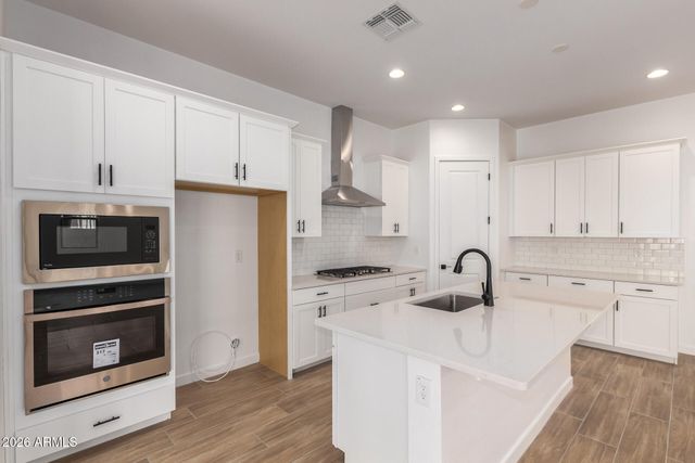 16964 W DESERT Lane, Goodyear, AZ 85338