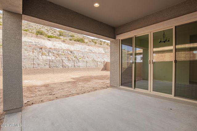 16964 W DESERT Lane, Goodyear, AZ 85338