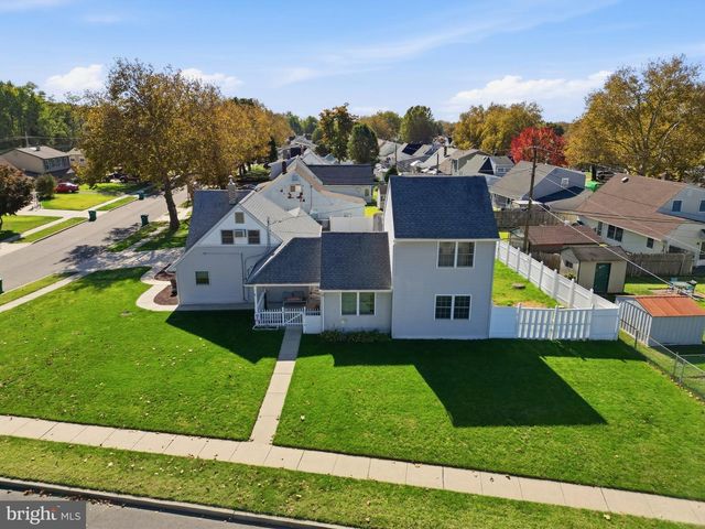 49 NECTAR LN, Levittown, PA 19054