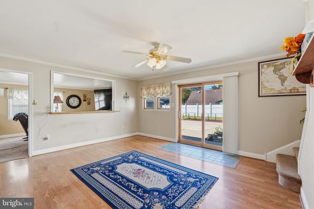 49 NECTAR LN, Levittown, PA 19054