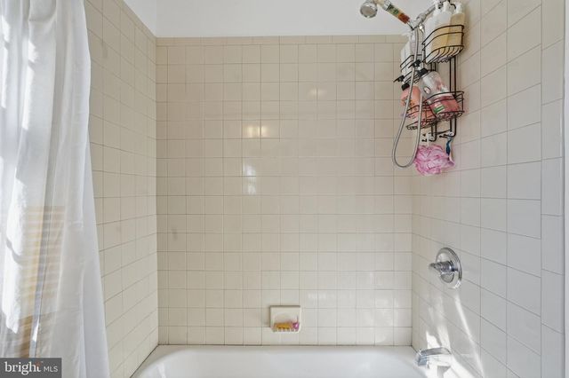 49 NECTAR LN, Levittown, PA 19054
