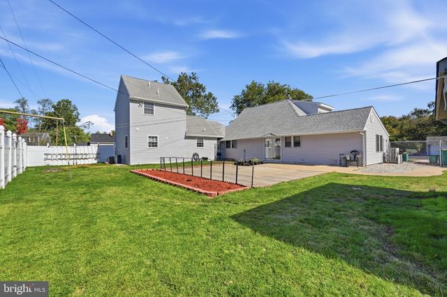 49 NECTAR LN, Levittown, PA 19054