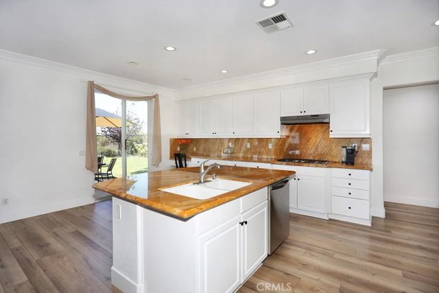 2695 N Promontory, Orange, CA 92867