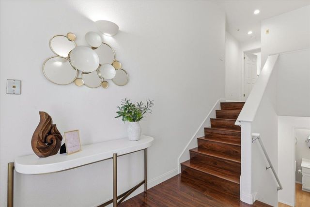 410 Galleria Drive 6, San Jose, CA 95134