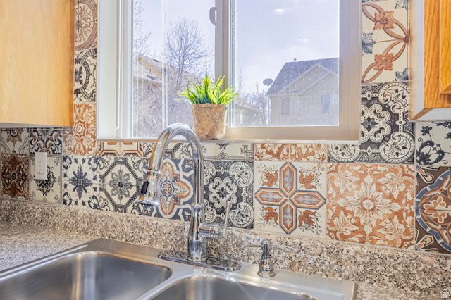 72 E 7320 S, Midvale, UT 84047