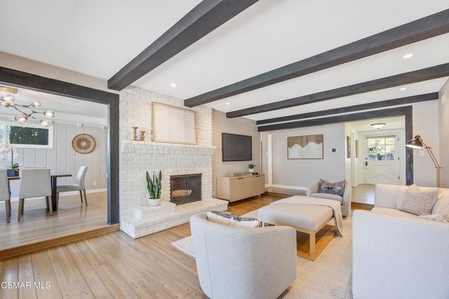 23649 Aetna Street, Woodland Hills, CA 91367