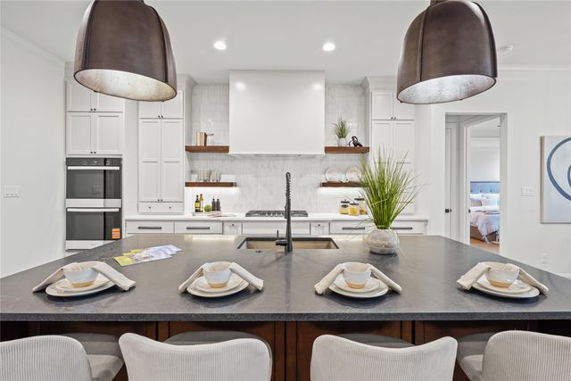 1100 Beginnings Drive, Granbury, TX 76049