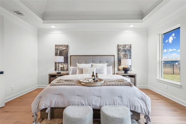 1100 Beginnings Drive, Granbury, TX 76049