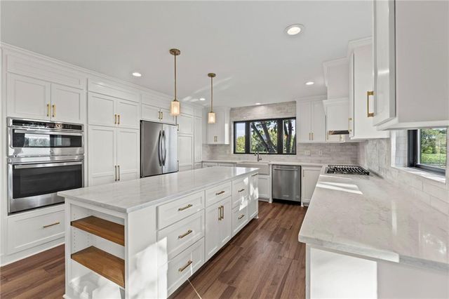 14565 Gardner Road, Gardner, KS 66030