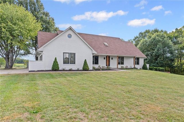 14565 Gardner Road, Gardner, KS 66030