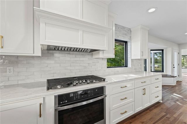 14565 Gardner Road, Gardner, KS 66030