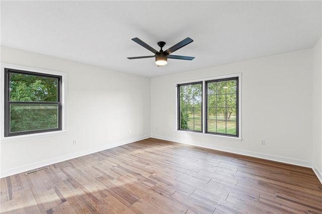 14565 Gardner Road, Gardner, KS 66030