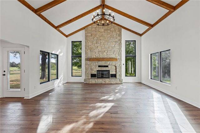 14565 Gardner Road, Gardner, KS 66030