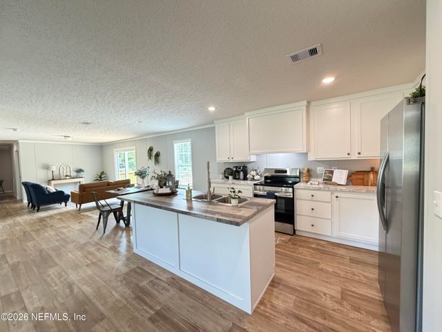 13794 SE 21ST Avenue, Starke, FL 32091