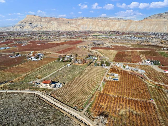 3697 F Road, Palisade, CO 81526