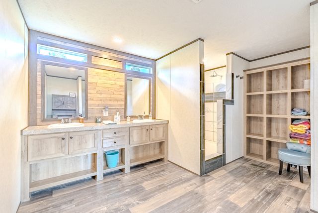 175 Lone Oak Dr, Rickman, TN 38580