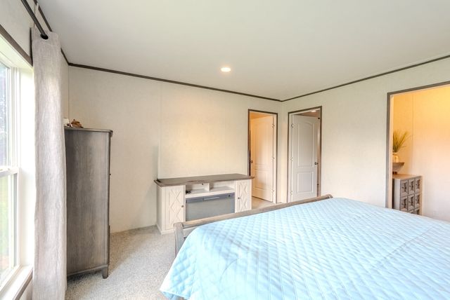 175 Lone Oak Dr, Rickman, TN 38580