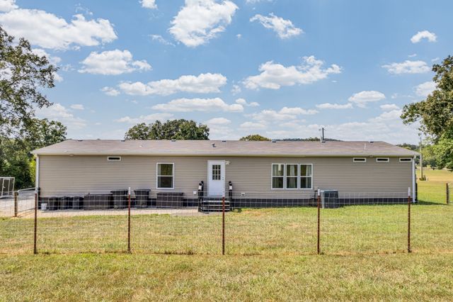 175 Lone Oak Dr, Rickman, TN 38580