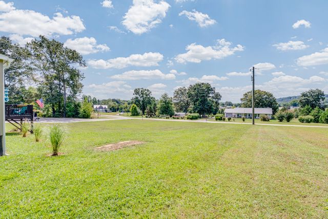 175 Lone Oak Dr, Rickman, TN 38580