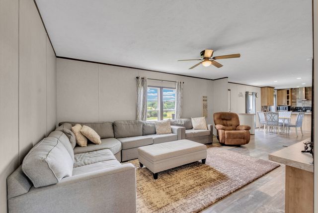 175 Lone Oak Dr, Rickman, TN 38580