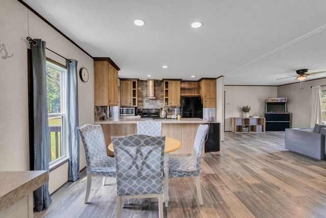 175 Lone Oak Dr, Rickman, TN 38580