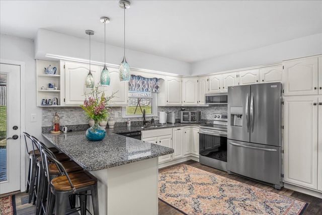 1613 Fort Sumter Drive, Lexington, KY 40505