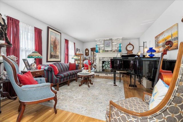 1613 Fort Sumter Drive, Lexington, KY 40505