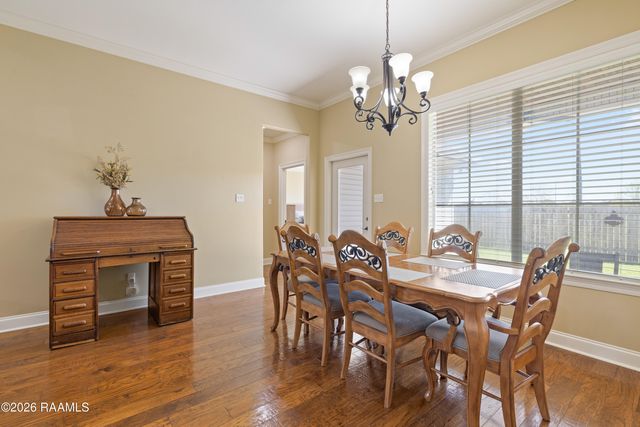 208 Overbrook Drive, Broussard, LA 70518