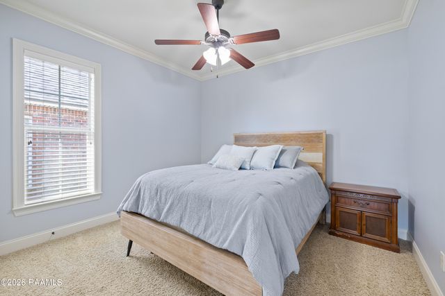 208 Overbrook Drive, Broussard, LA 70518