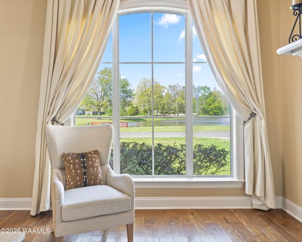 208 Overbrook Drive, Broussard, LA 70518