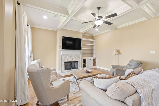 208 Overbrook Drive, Broussard, LA 70518