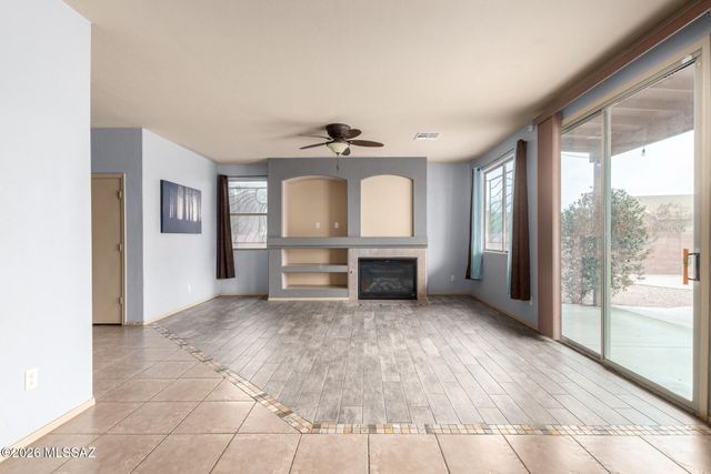 7642 W Tenderfoot Drive, Tucson, AZ 85757