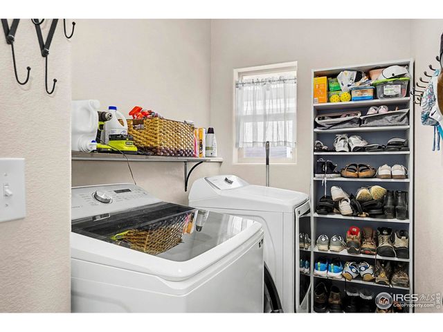 909 Campfire Dr, Fort Collins, CO 80524