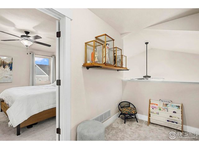 909 Campfire Dr, Fort Collins, CO 80524