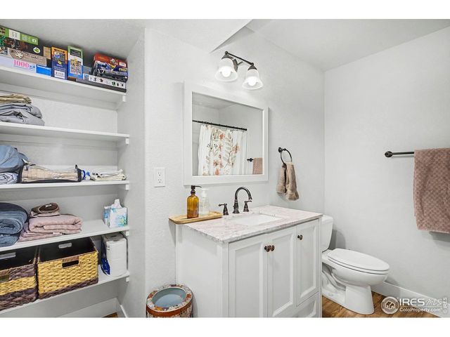 909 Campfire Dr, Fort Collins, CO 80524