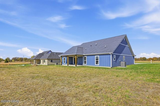 518 River Birch Circle, Galena, KS 66739