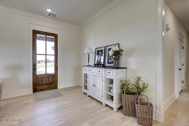 518 River Birch Circle, Galena, KS 66739