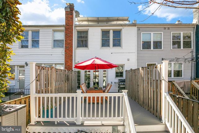 427 INGRAHAM ST NW, Washington, DC 20011