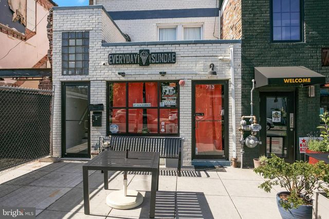 427 INGRAHAM ST NW, Washington, DC 20011