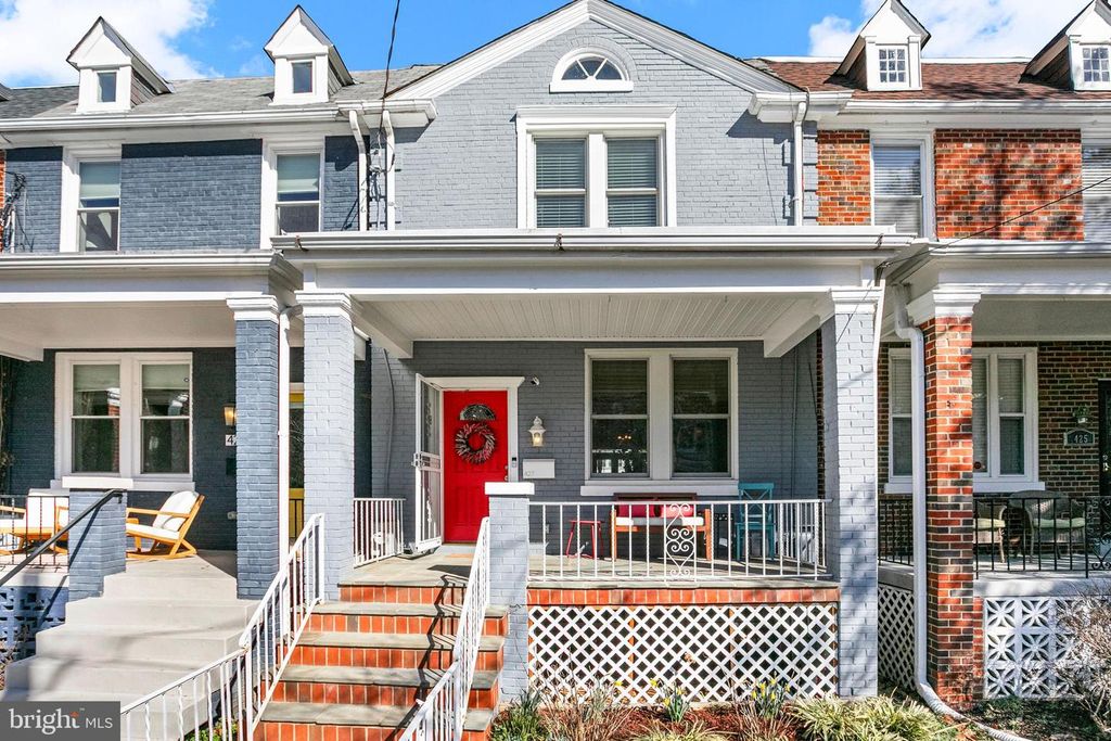 427 INGRAHAM ST NW, Washington, DC 20011